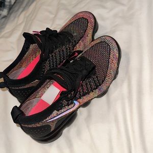 Nike vapor max shoes